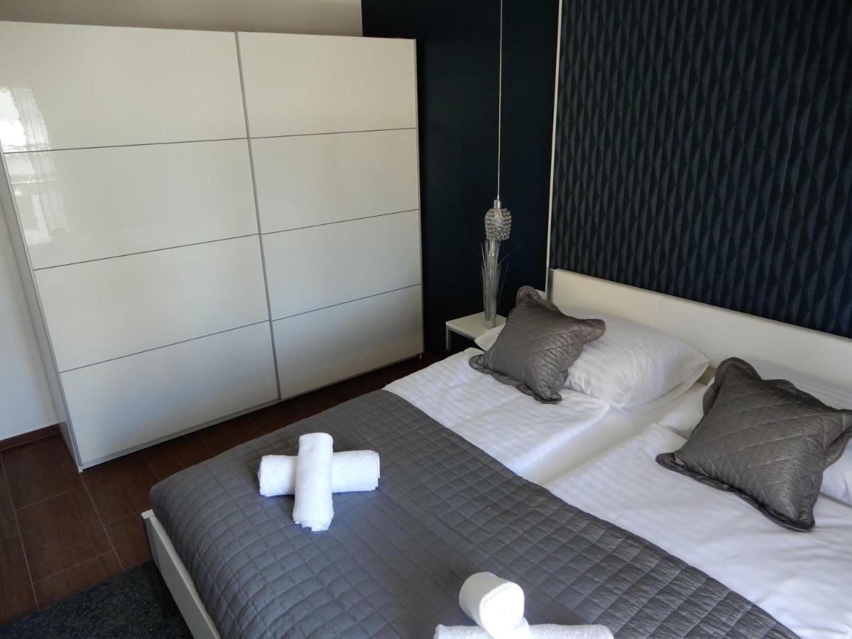 Apartman Nia Задар Екстер'єр фото