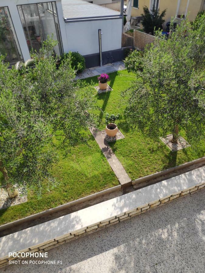 Apartman Nia Задар Екстер'єр фото